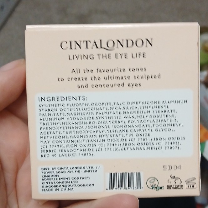 CINTALONDON Living The Eye Life Shimmer Vegan Eyeshadow Palette 6.5g 12M