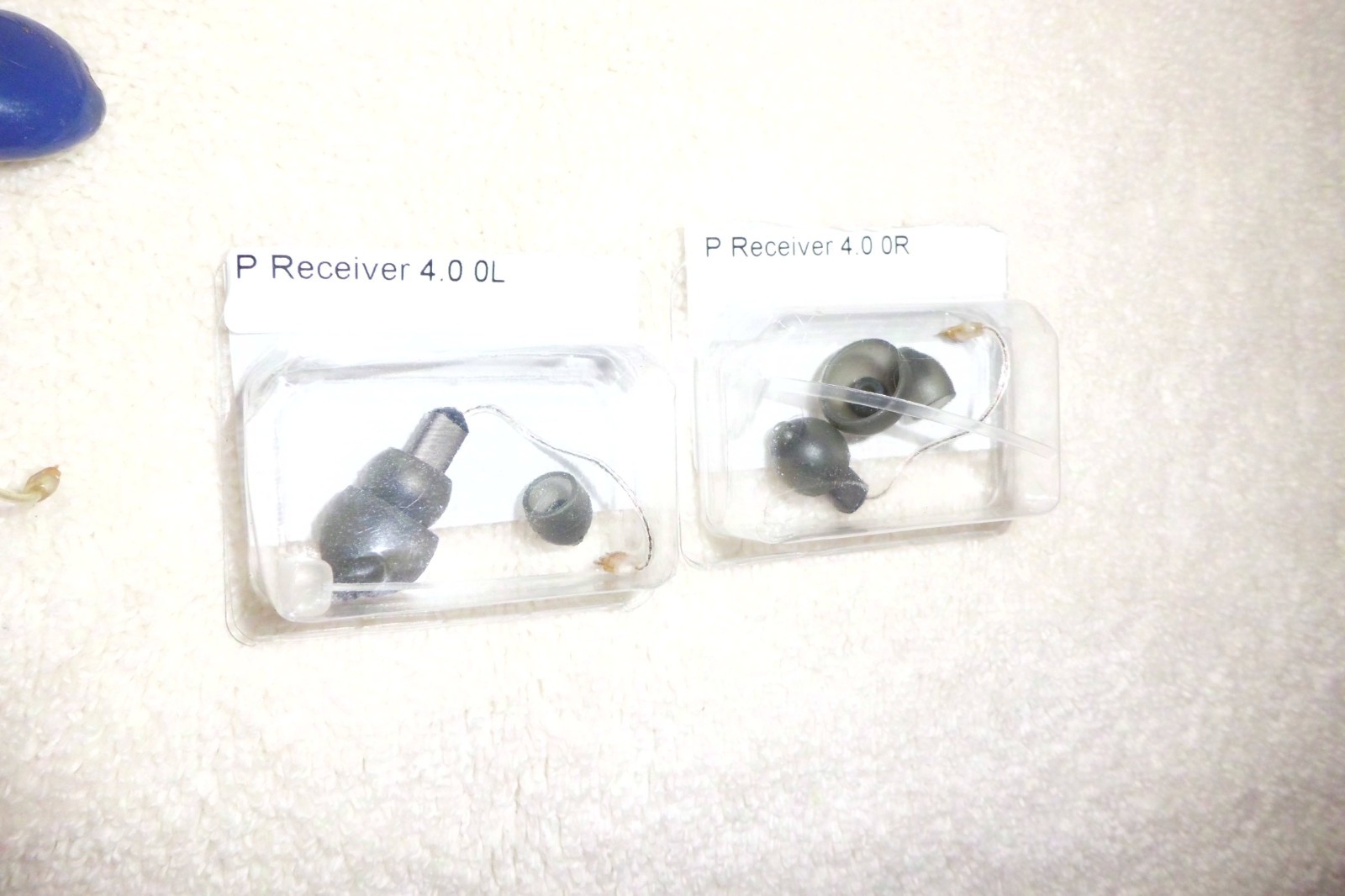 Phonak Audeo 0459/M30 R Hearing Aids Rechargeable with Charging Dock