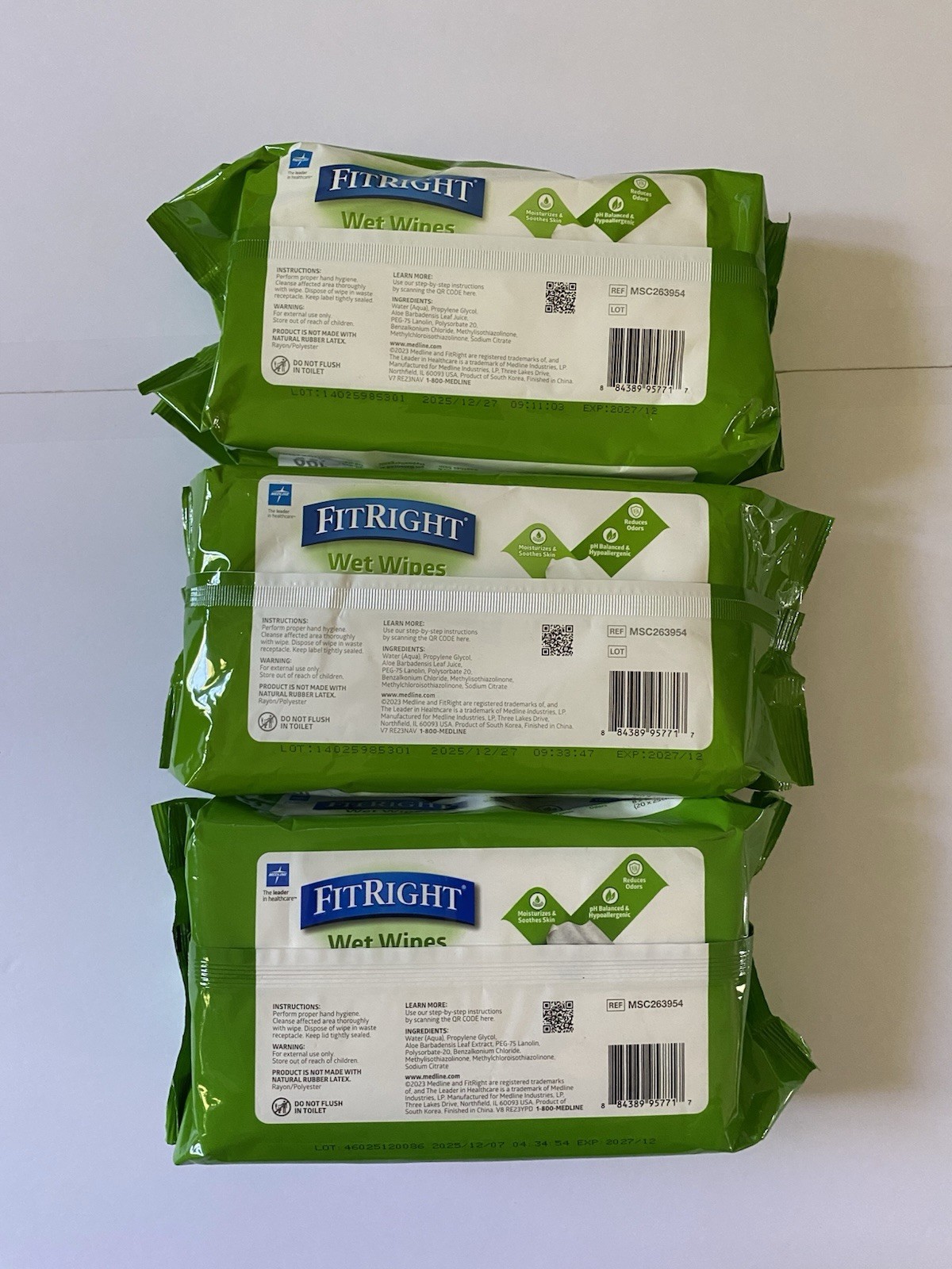 3 packs MedLine Fit Right Adult Wet Wipes Exp. 12/2027 (300 wipes)