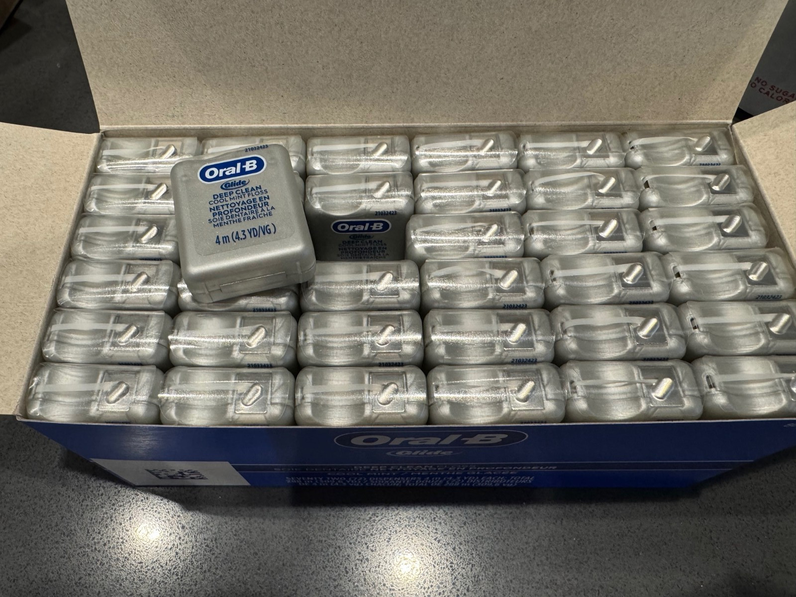 72 Oral-B Glide Dental Floss Travel Size (Deep Clean-Cool Mint)