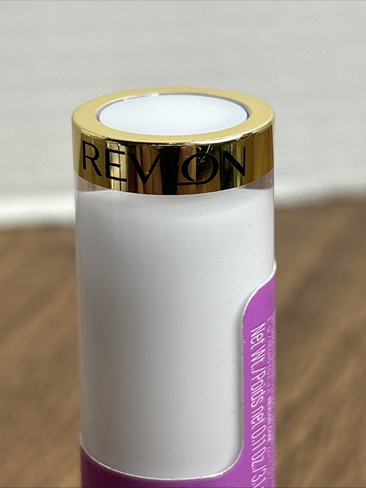NEW SEALED Revlon Super Lustrous Glass Shine Lipstick – LUMINOUS LILAC 017
