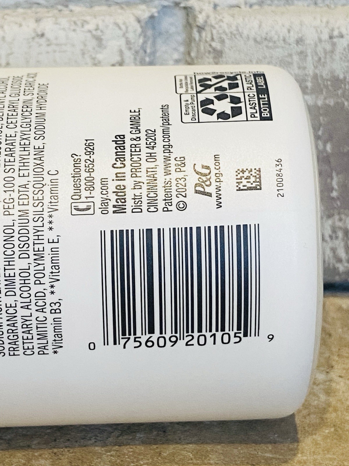 Olay Brightening Body Lotion Vitamin C B3 Moisturizing Revitalizing Skin 17 oz