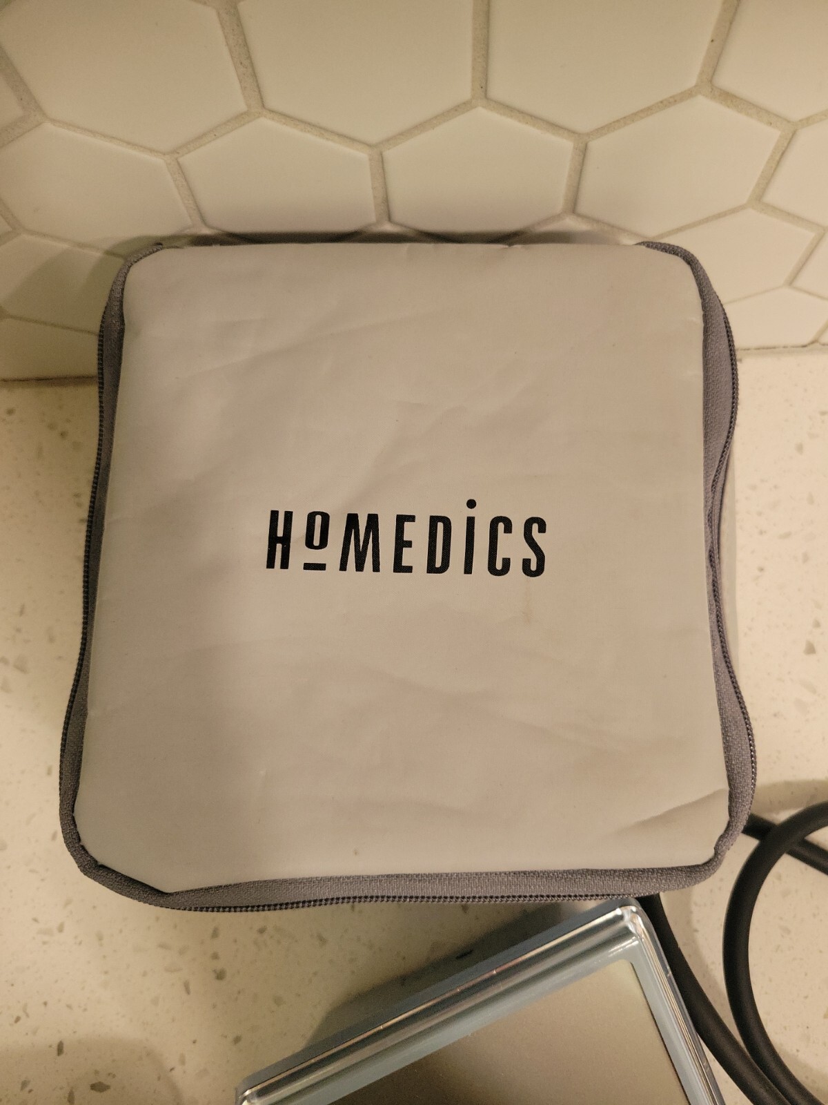 HoMedics BPA-201 Blood Pressure Monitor(doesn’t Have The DC Power Box) Works