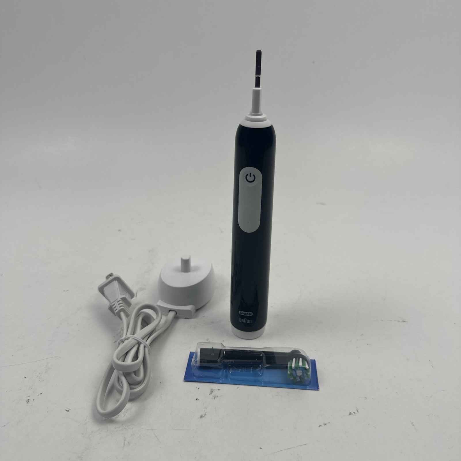 Oral-B Pro 1000 Rechargeable Electric Toothbrush, *Scuffs, *Some Use *Sealed