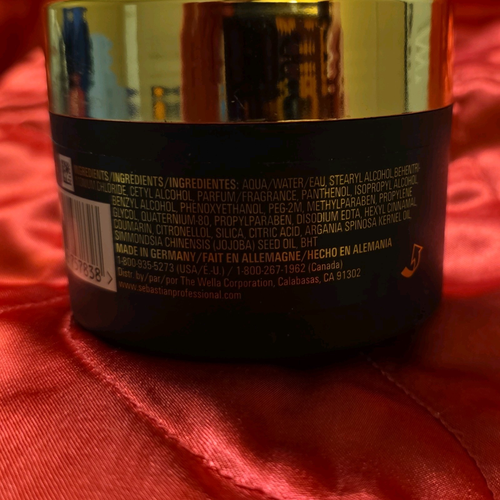 Sebastian Dark Oil Lightweight Mask