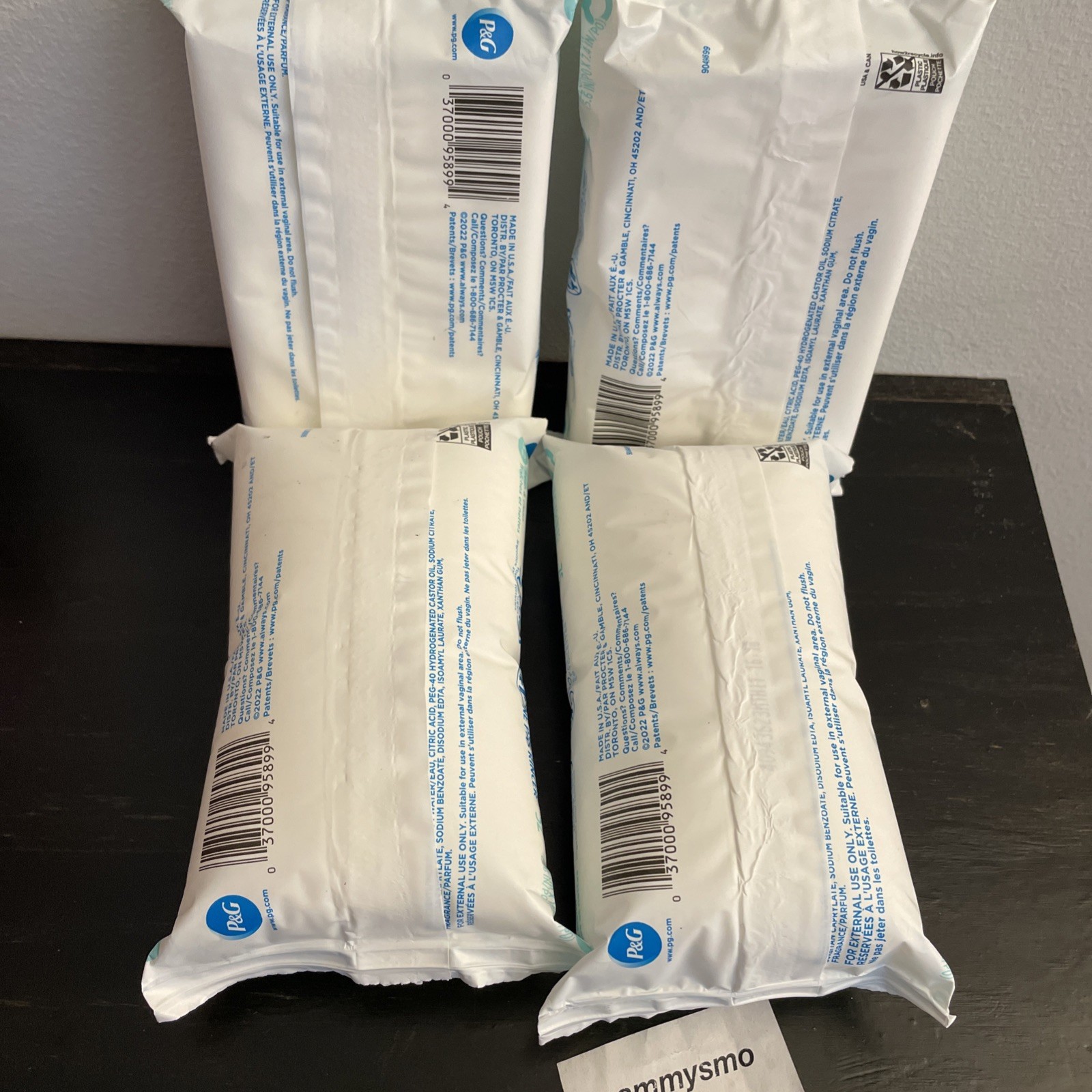 Always Feminine Wipes Hygiene Wipe Fresh & Clean Scent 32 Ct x 4 Packs