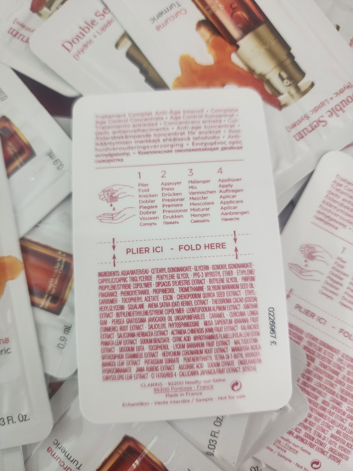 60 CLARINS Double Serum samples 0.9ml / 0.03oz. 60 days supply.