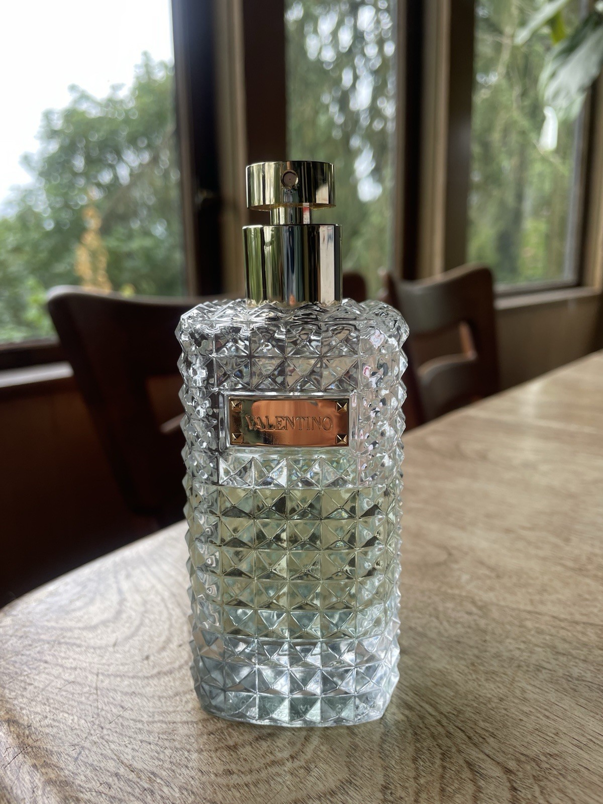 Valentino Donna Rosa Verde 4.2 oz partial