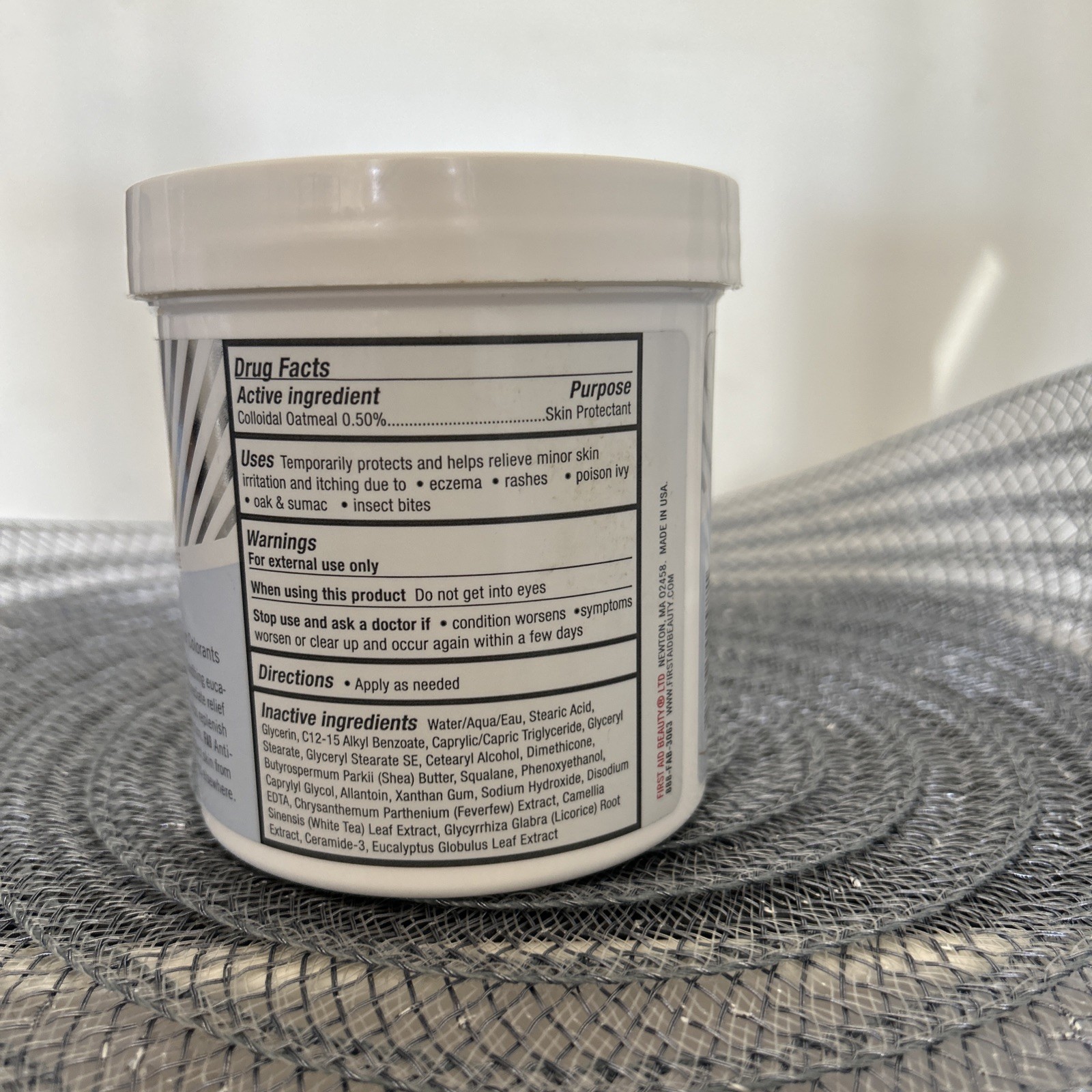First Aid Beauty – Ultra Repair Cream Intense Hydration Toasted fragrance free
