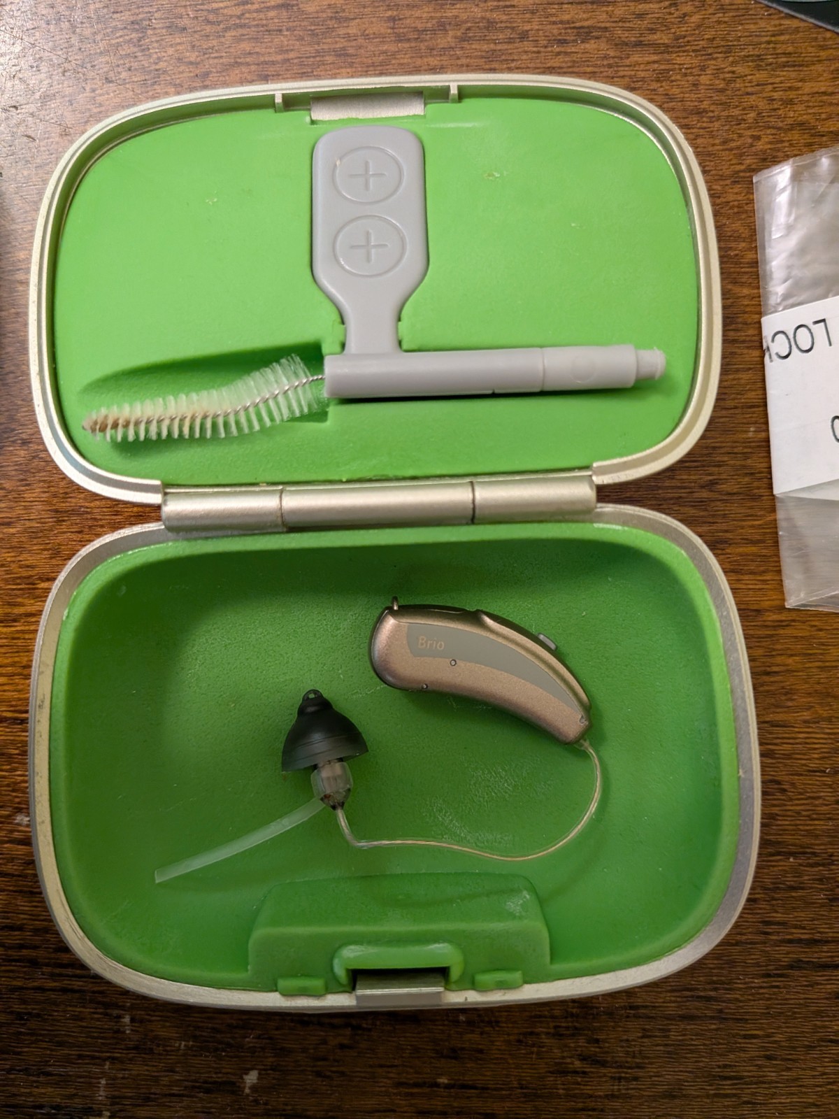 Phonak Hearing Aid Pair Brio 2 R 312T W/ Cases + PilotOne II Remote Kapak Dryer