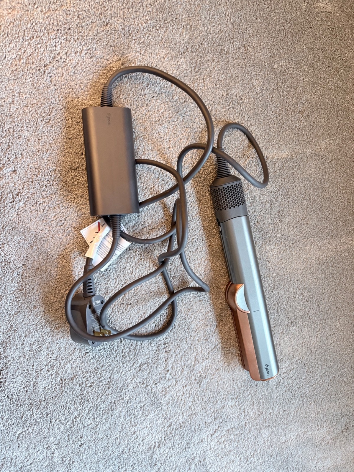 Dyson Airstrait Straightener – Nickel/Copper