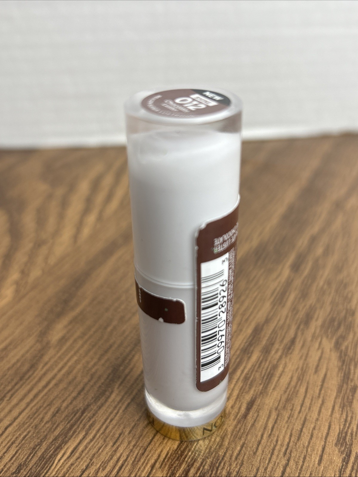 NEW SEALED Revlon Super Lustrous Glass Shine Lipstick – CHOCOLATE LUSTER 012