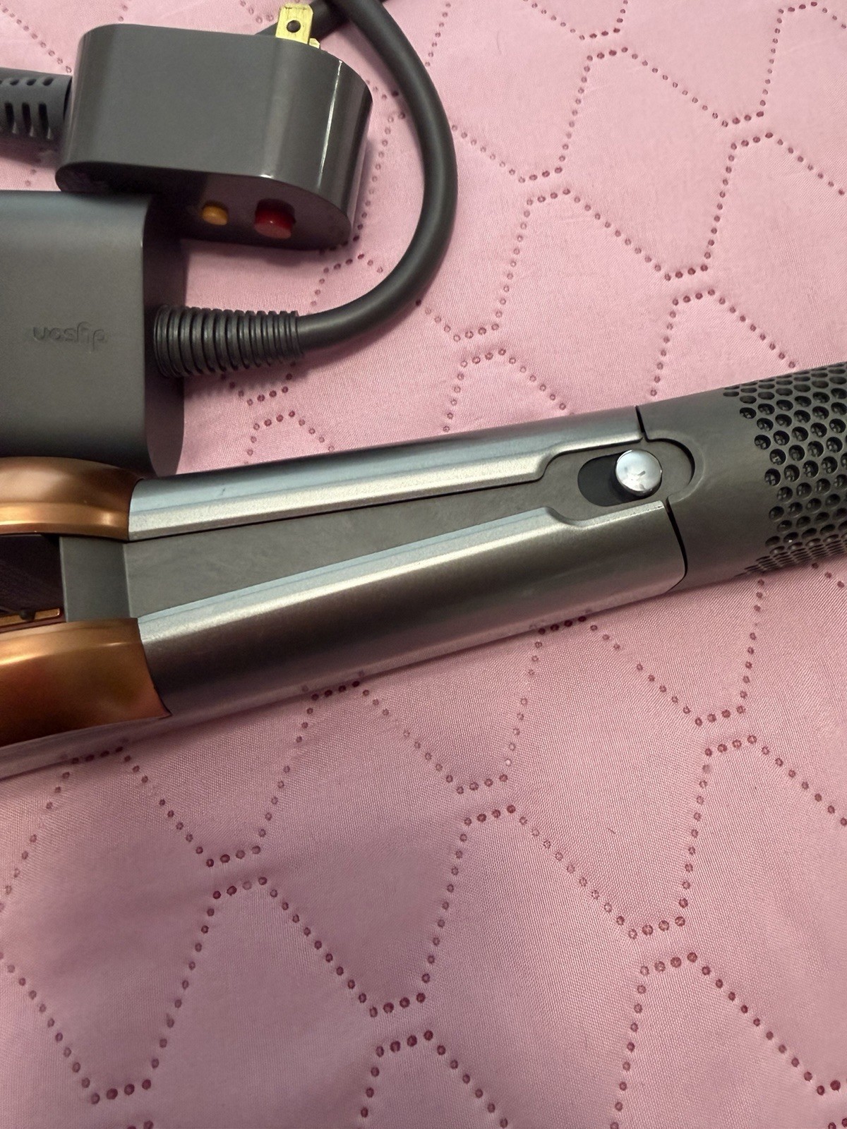 Dyson Airstrait Straightener – Nickel/Copper