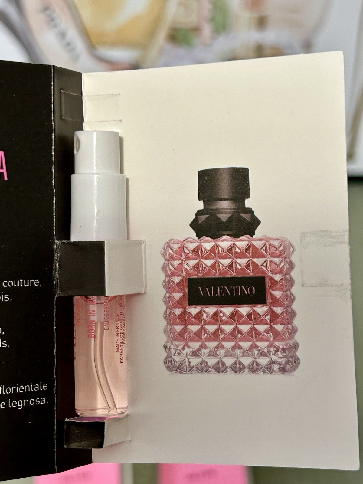 Valentino Donna Born In Roma Perfume Samples- 3Pcs