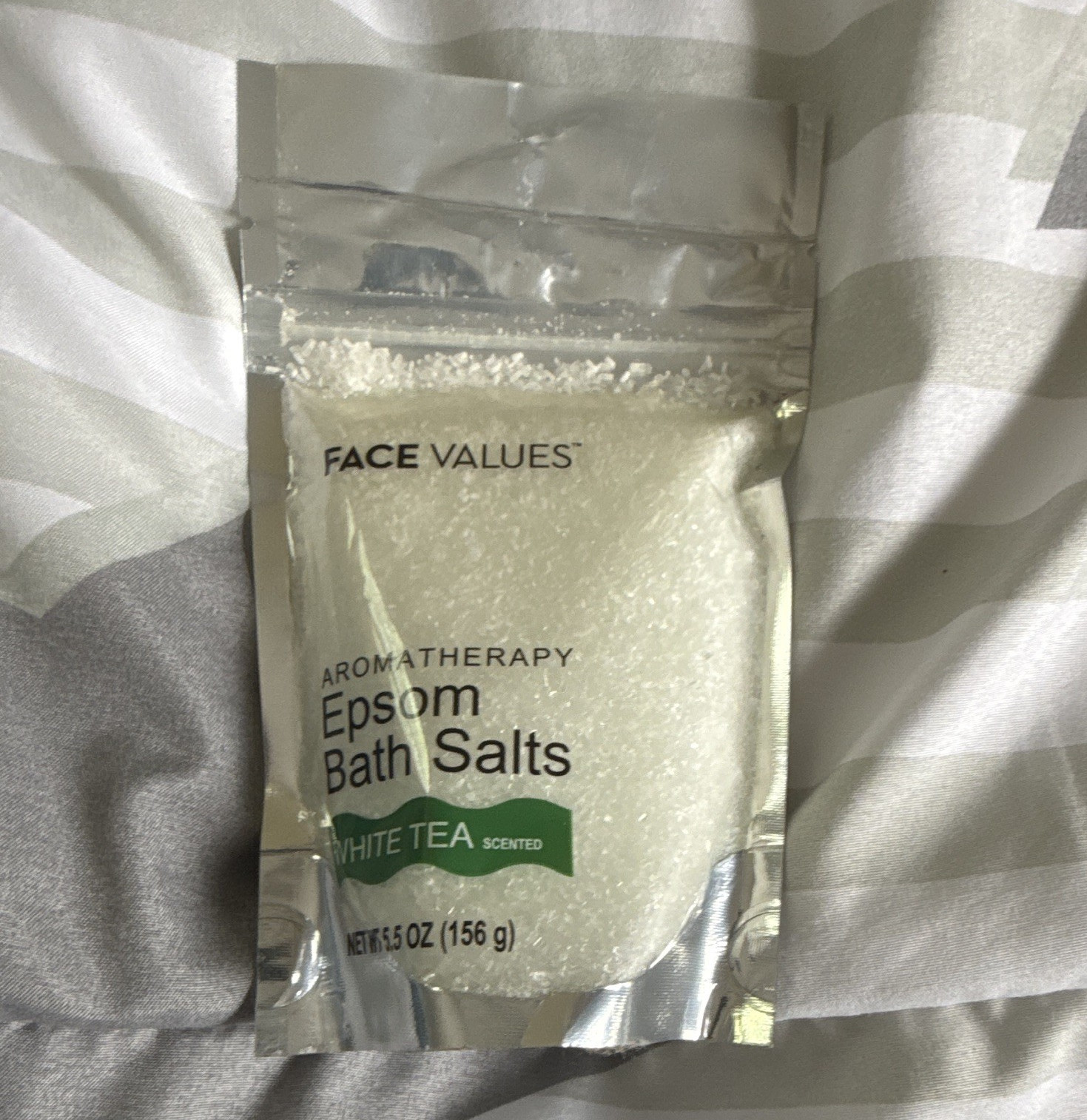 Face Values Aromatherapy White Tea Scent Epsom Salts Bath Soak Unisex 5.5 oz