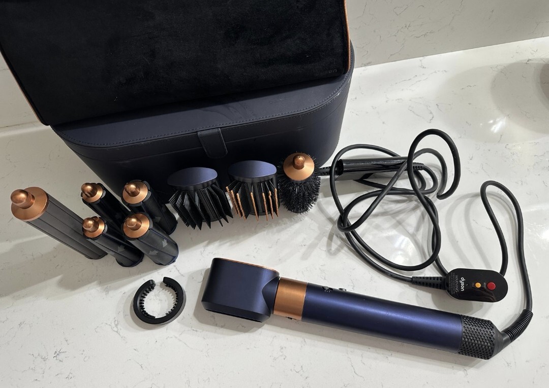 Dyson Airwrap 1.6 in Multi-Styler Complete Long – Blue