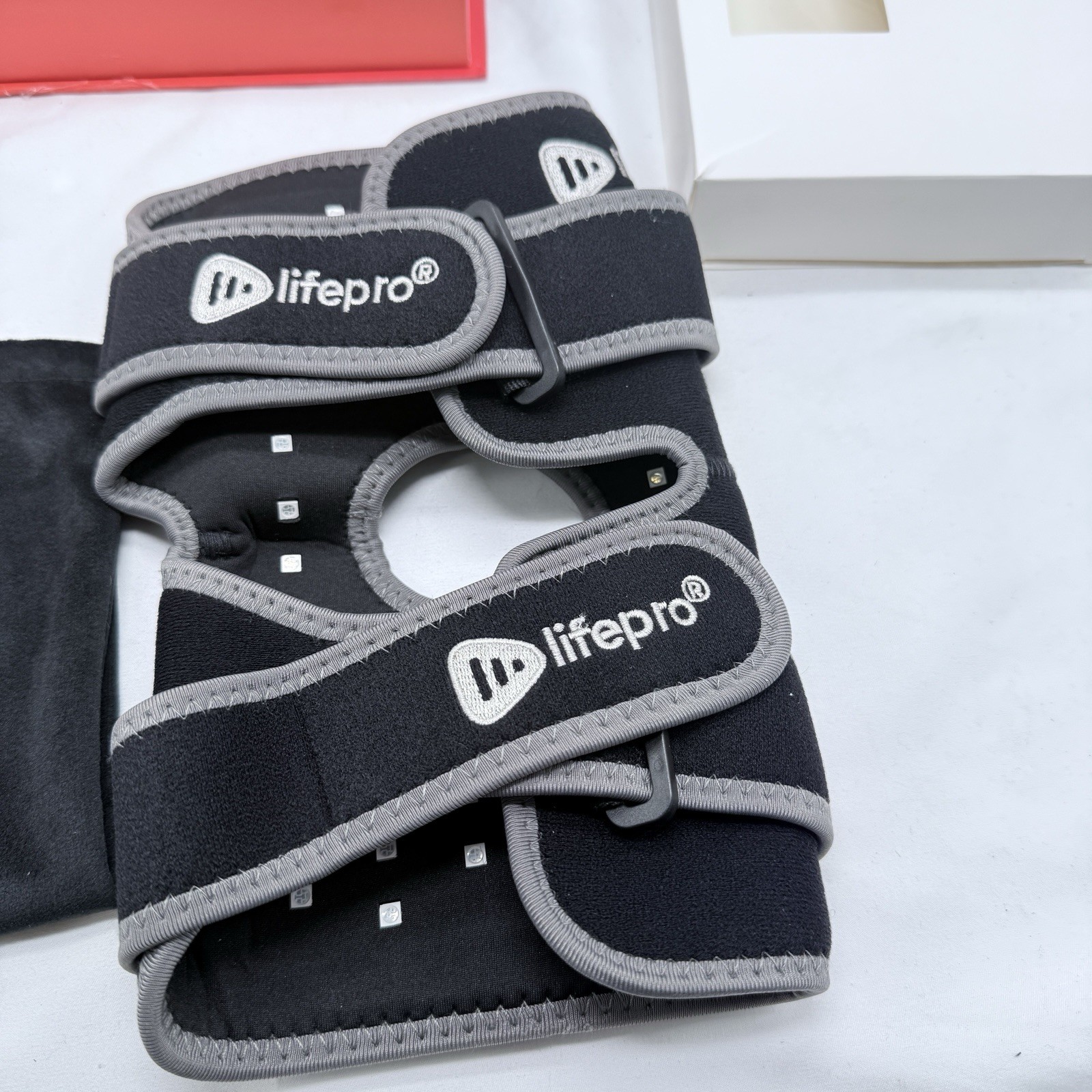 LifePro Red Light Therapy Knee Brace – Portable Infrared Device for Pain Reli…
