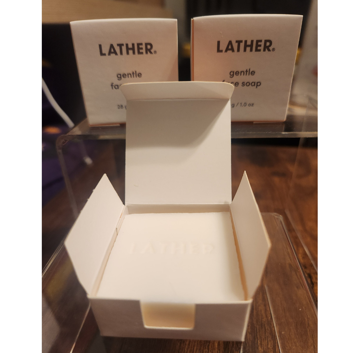 LATHER Gentle Face Soap Lot of 100 Travel Size 1 oz Bulk Hotel Airbnb Boxed
