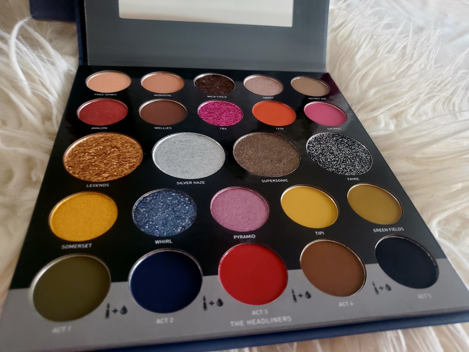 Morphe 24M Main Event Palette – 24 Color Eyeshadow, Matte & Shimmer New