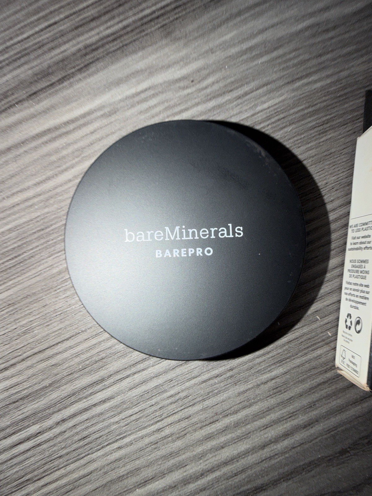 BareMinerals Barepro 16HR Skin-Perfecting Powder Foundation Deep 60 Cool NIB
