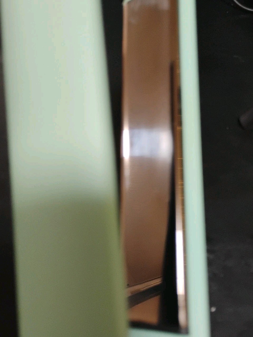 SugarBoo Flat Iron Extra Long Titanium Styler Mint Green. No Returns Accepted.
