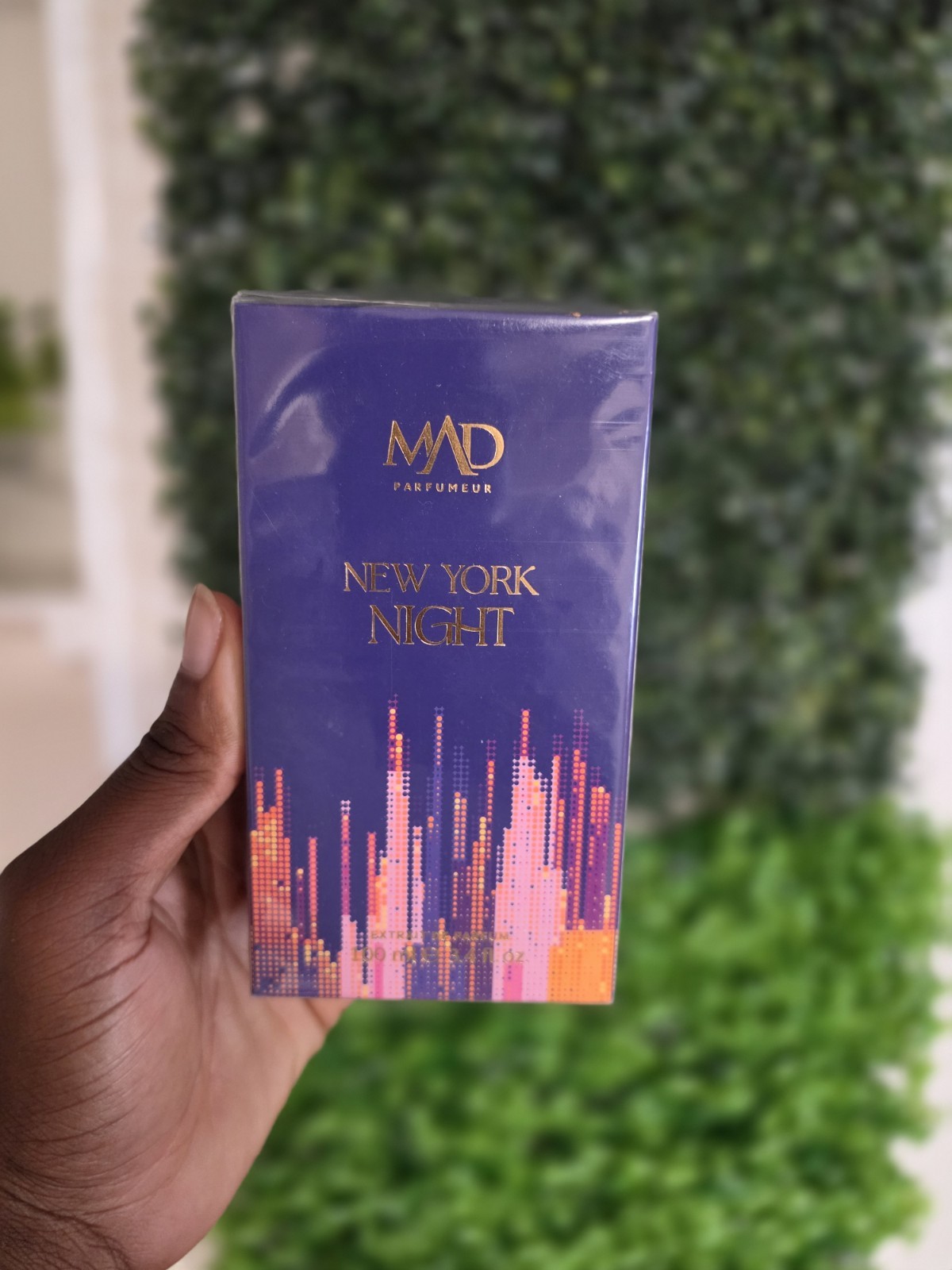 MAD Parfumeur Extrait de Parfum Spray 3.38 fl oz Regular Size Inviting