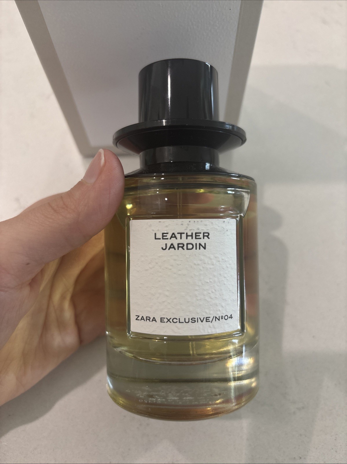 Leather Jardin Perfume