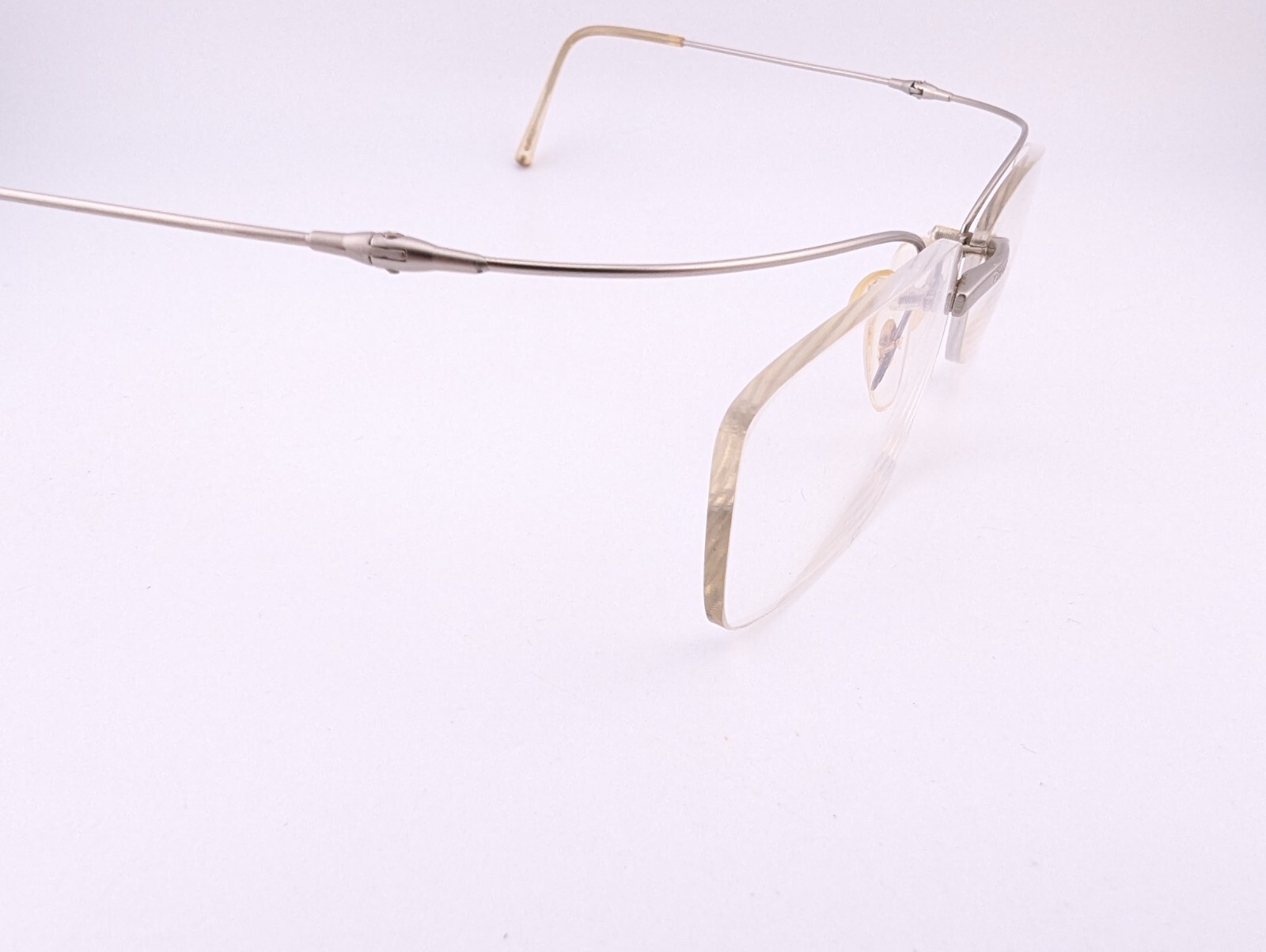 Chanel Eyeglasses, Frames Only, 2033 C172 Floating Temple, 54-16-120, Italy