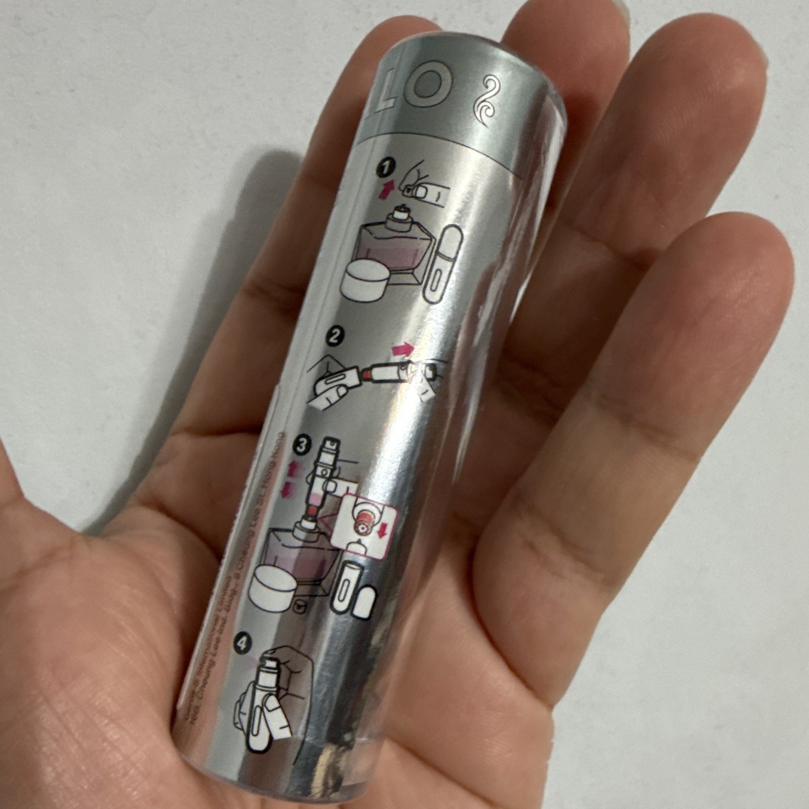 Travalo U-change Refillable Travel Perfume Spray Bottle 0.17 fl oz Silver