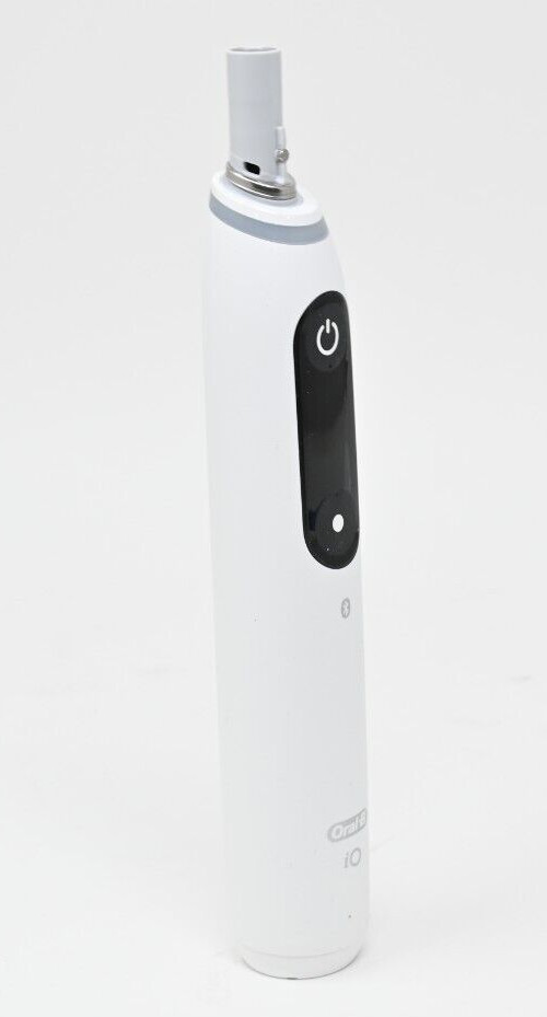 Oral-B iO Series 7 Rechargeable Connected Electric Toothbrush – White