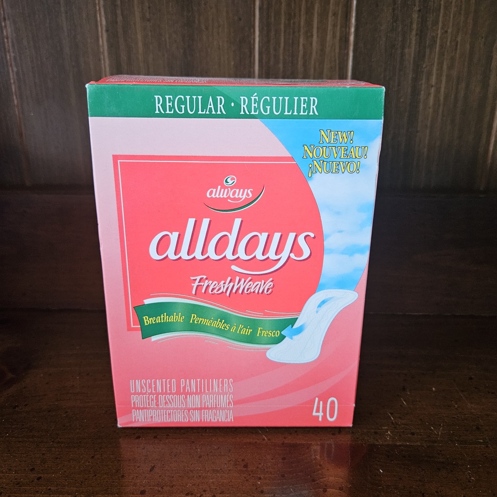 Vintage Always Alldays Fresh Weave Breathable Regular Pantiliners 40ct 1999 Prop