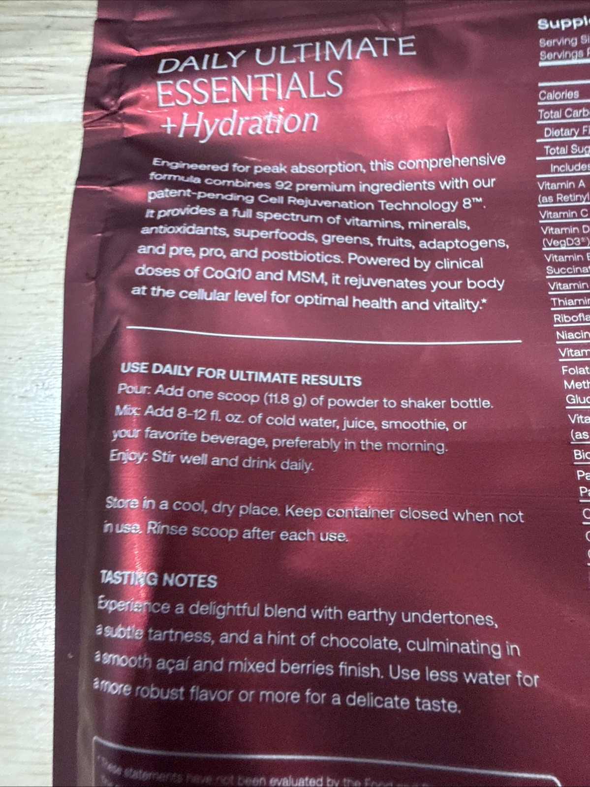 IM8 Daily Ultimate Essentials All-in-1 Multivitamin Supplement – EXP – 05/2027
