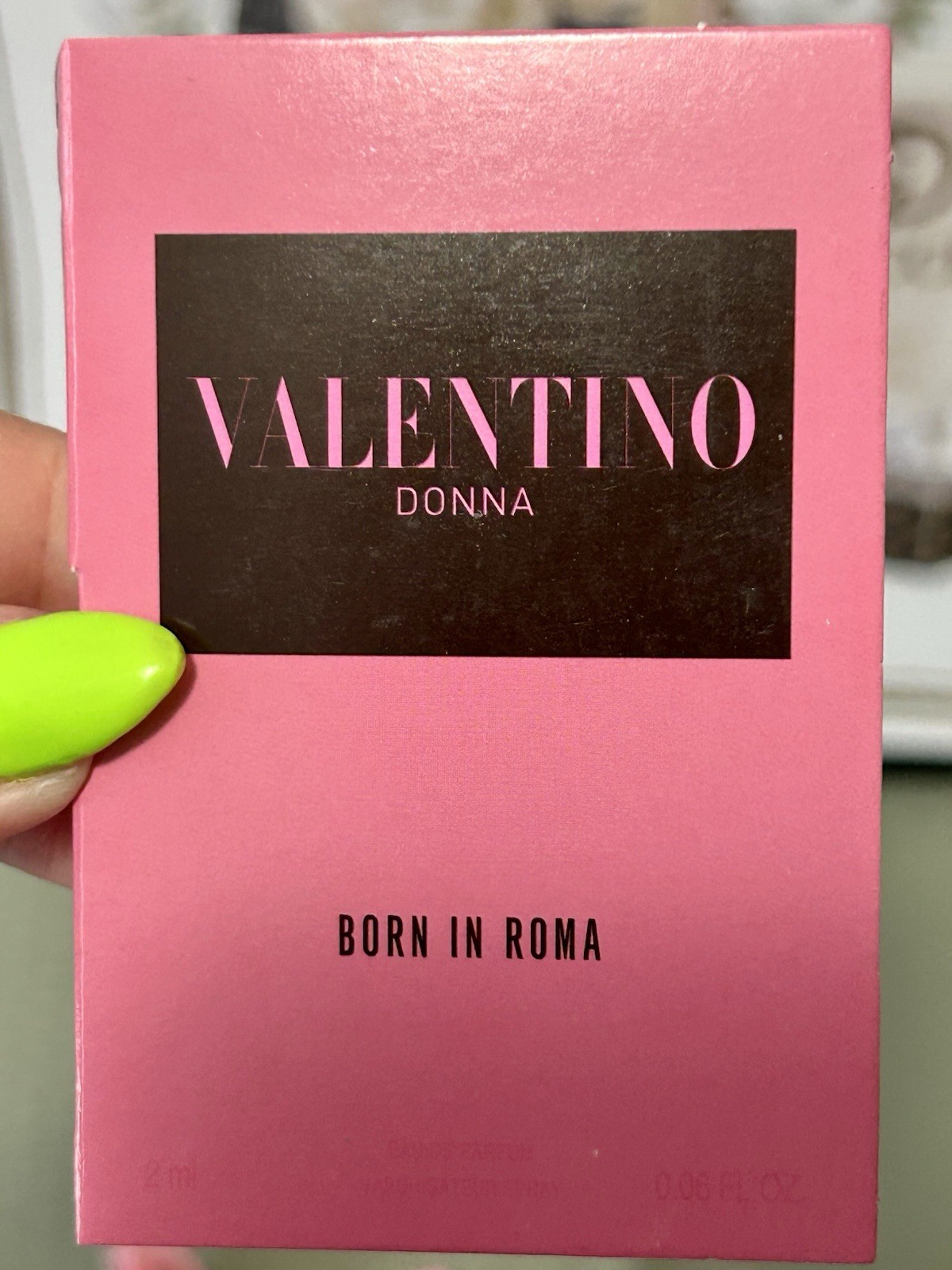 Valentino Donna Born In Roma Perfume Samples- 3Pcs