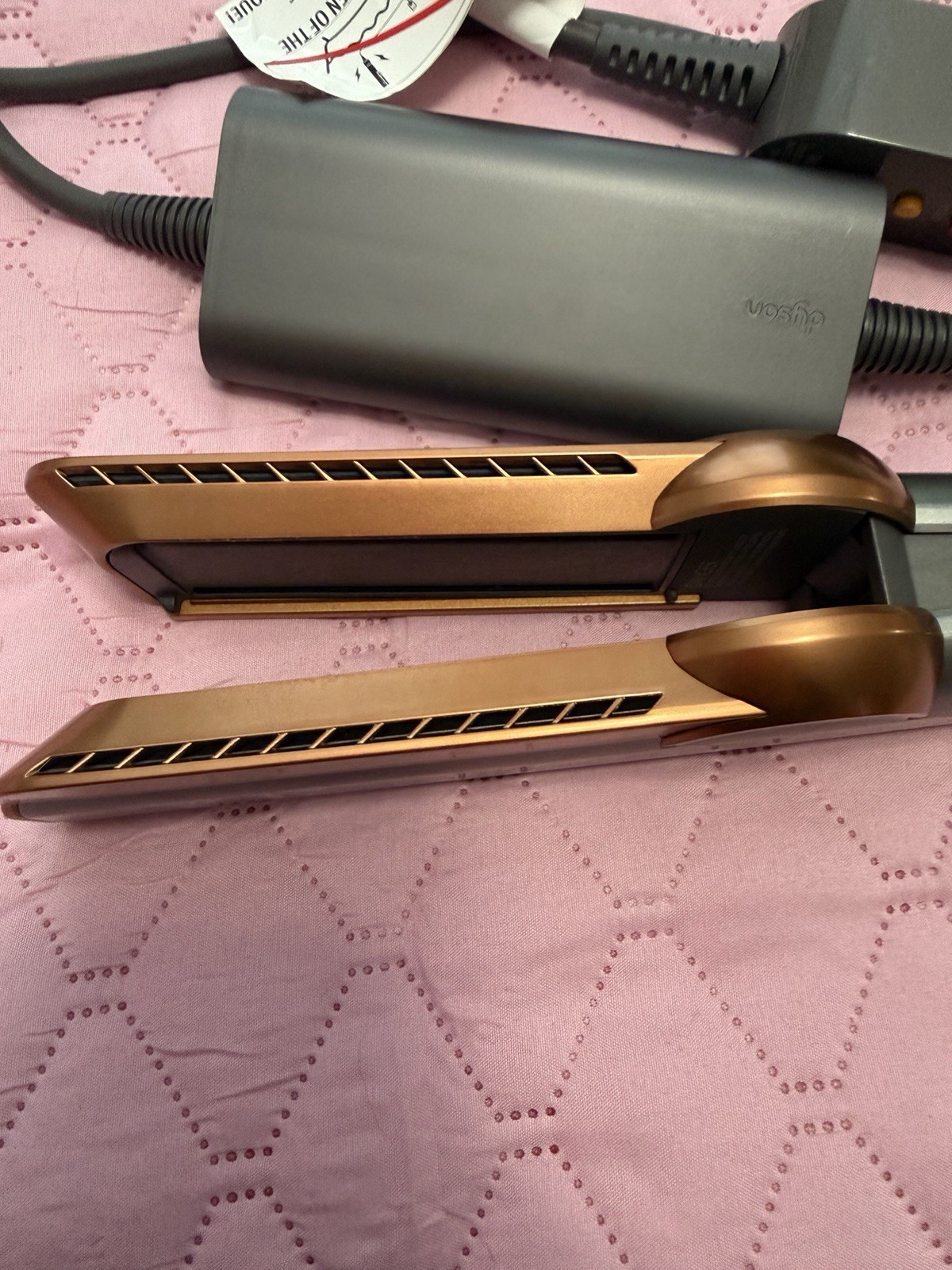 Dyson Airstrait Straightener – Nickel/Copper