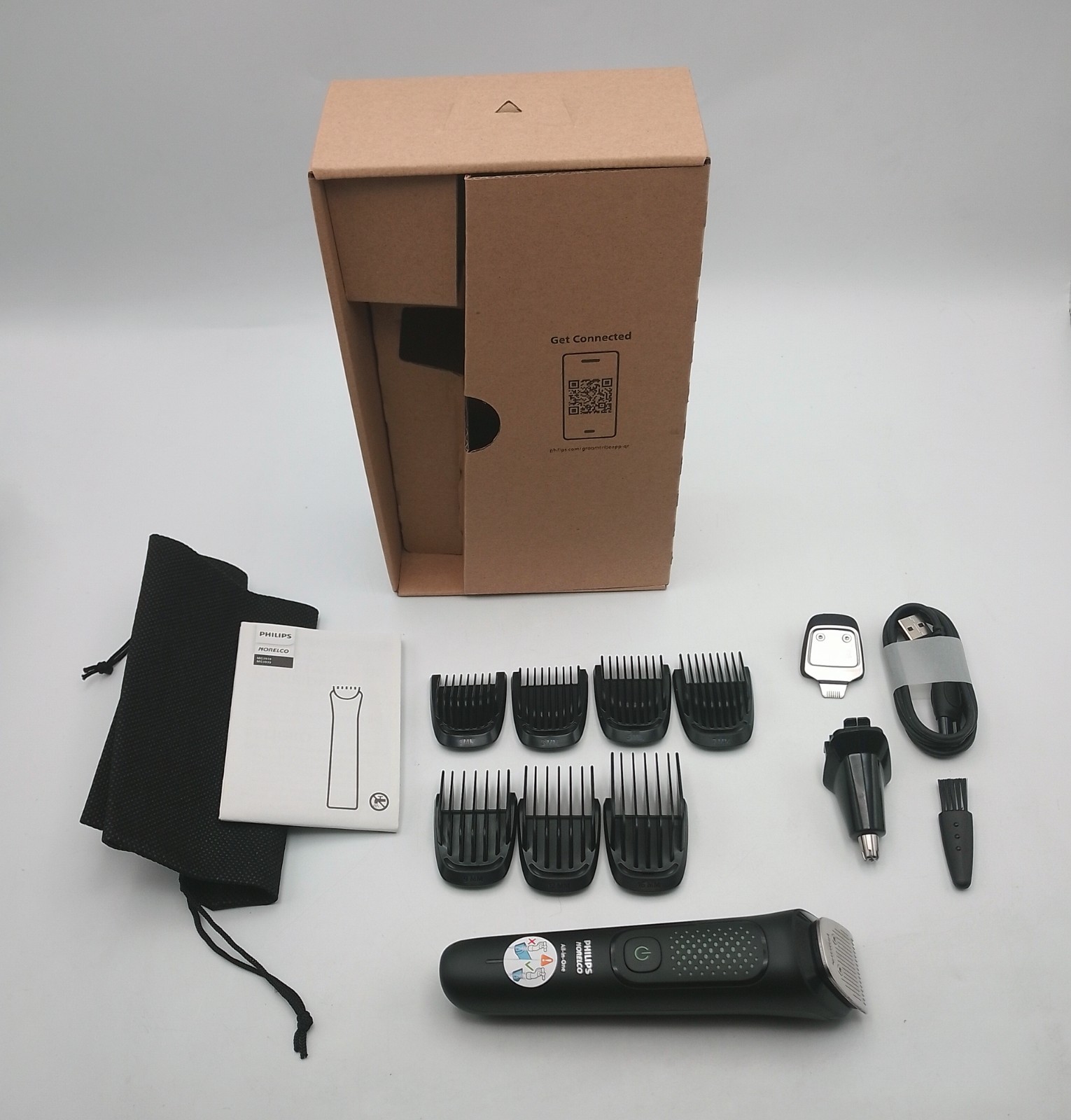 Philips Norelco All-in-One 3000 Trimmer 13-in-1 Beard Hair Grooming MG3939/50