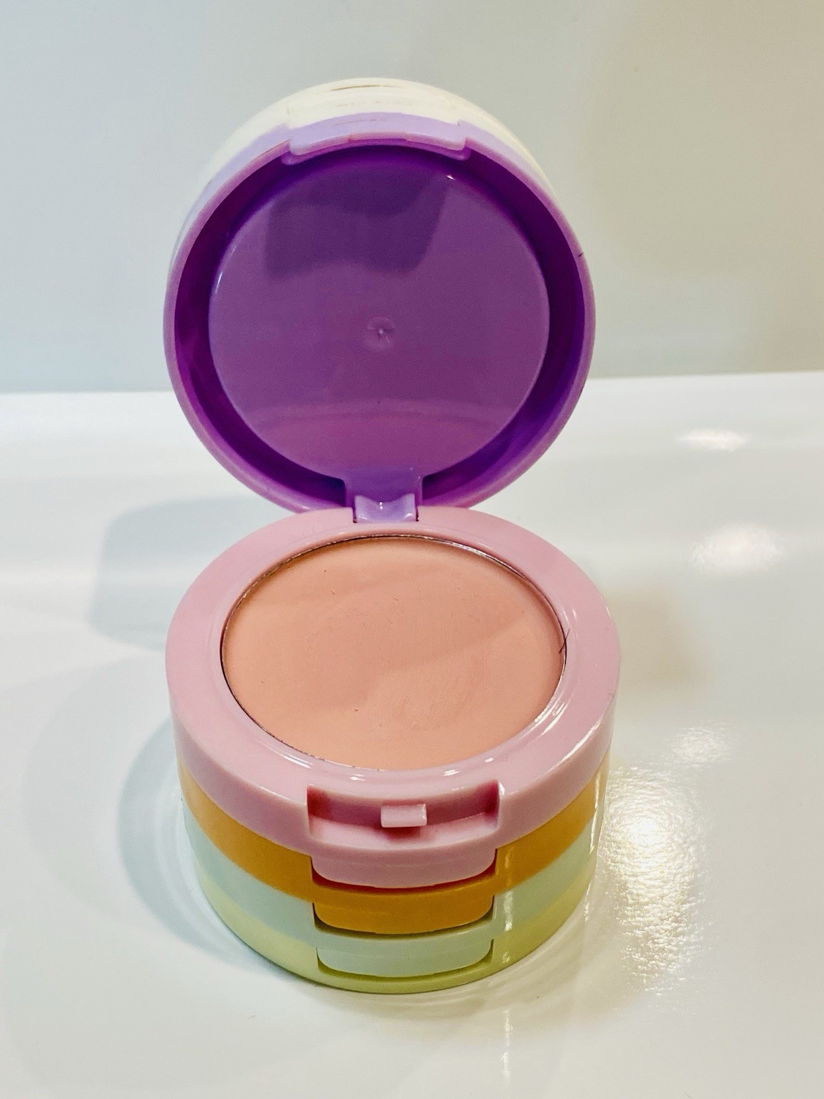 NEW RARE SOLD OUT ELLEN TRACY COLOR CORRECTING CONCEALER STACK 1.14 OZ
