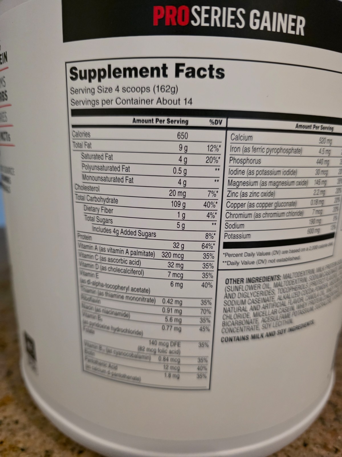 muscle milk pro series gainer 5lb chocolate exp 5/2027