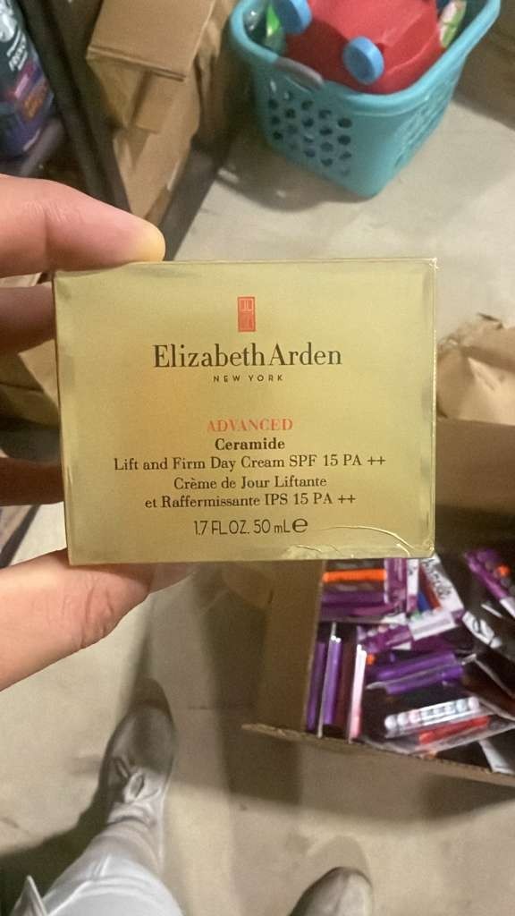 Elizabeth Arden Advanced Ceramide Lift + Firm Day Cream SPF 15 PA+++ | 1.7 oz |