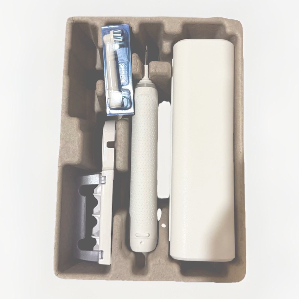 Oral B Smart 5000 White Electric Toothbrush New In Box