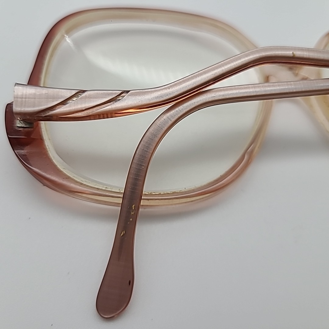 Couturier By Classic Beatrice Vintage Pink Clear Frames Made in Israel Women