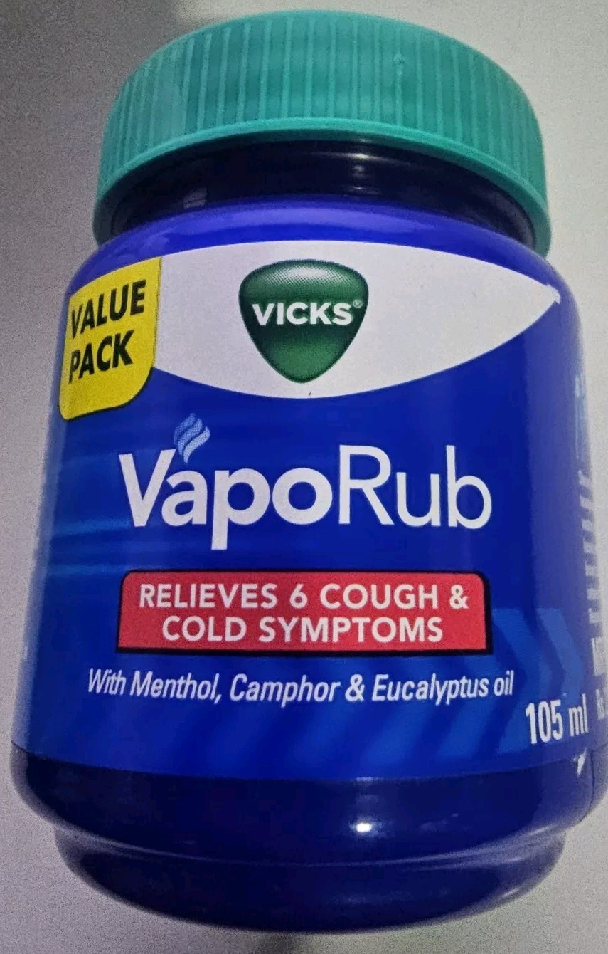 Vicks VapoRub Chest Rub Ointment, Relief from Cough, Cold, Aches, & Pains (100g)