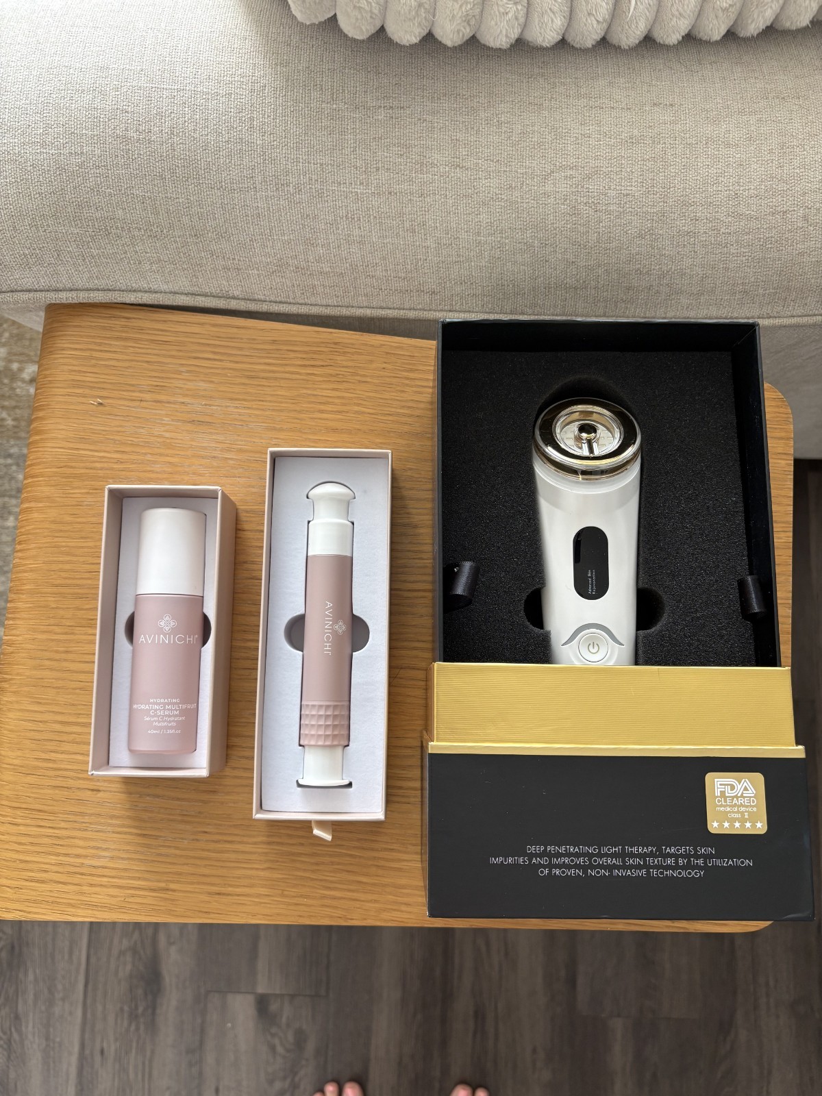AVOLOGI ENEO Totale Anti-Aging Device + AVINICHI Serum & Wrinkle Solution