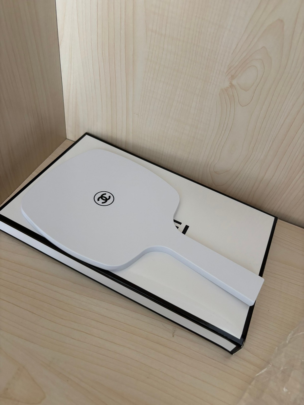 Chanel Miror Duo white single-sided makeup mirror