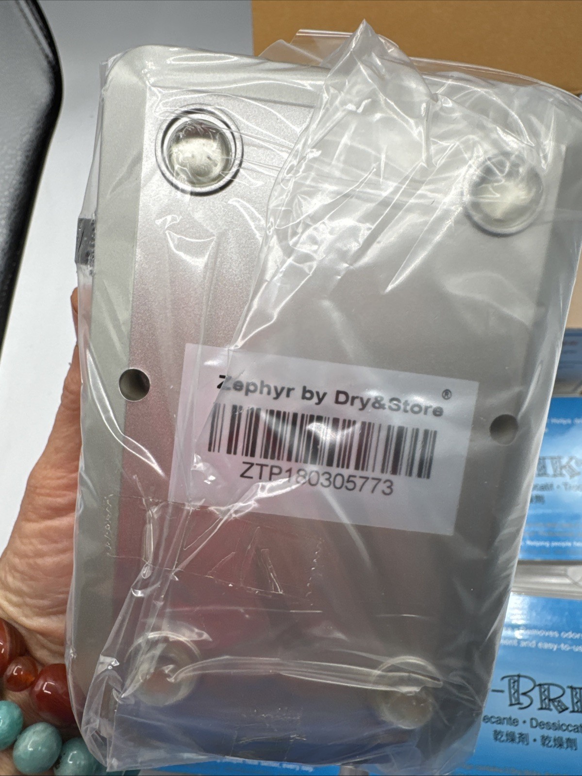 NEW Zephyr By Dry and Store Hearing Tech Dryer W/ dry bricks