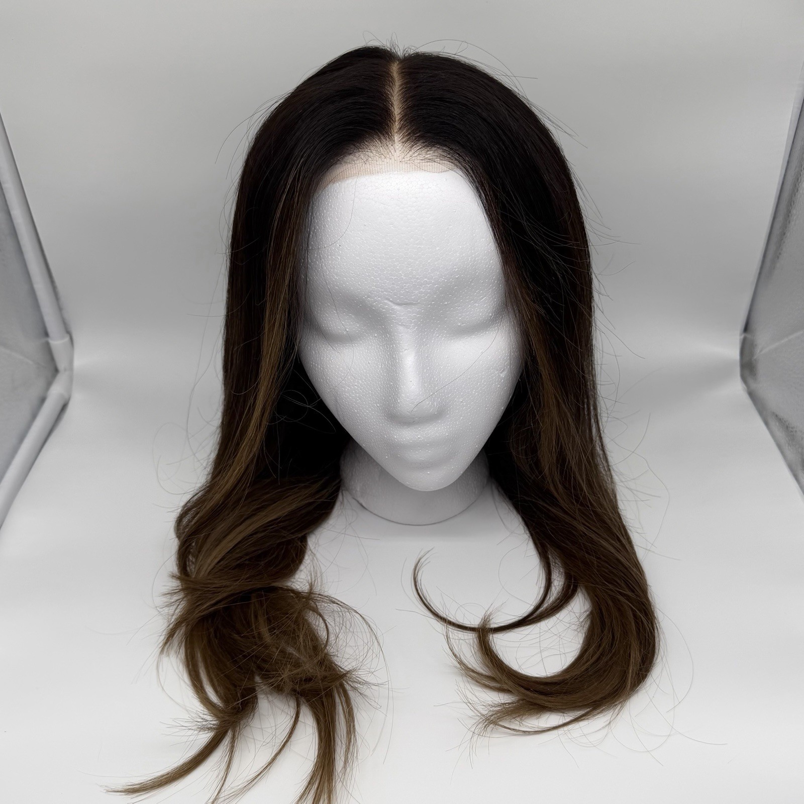 Hairvivi Jacinda 16” 180% Density Human Hair Wig with Honey Lace