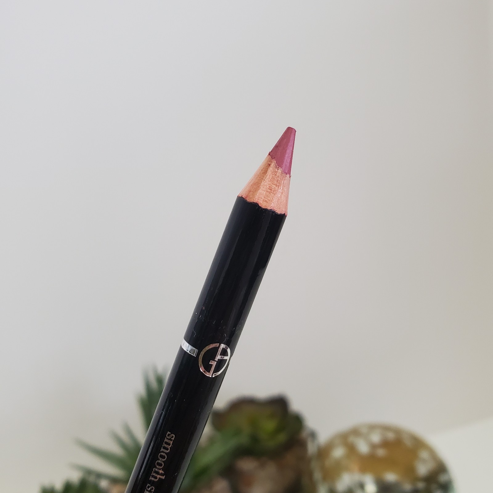 New Giorgio Armani Smooth Silk Lip Pencil #9 0.04oz; 1.14g Discontinued & Rare