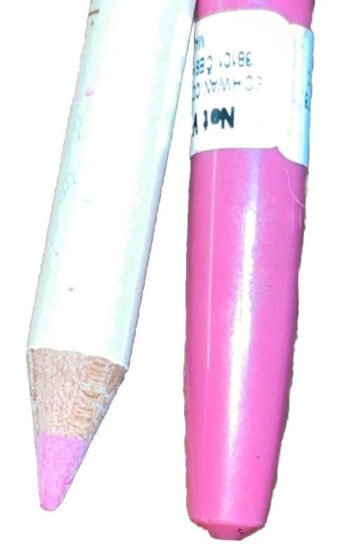 B1G1 Flormar Waterproof Lipliner 216 Soft Pink 1.14g (0.04oz)