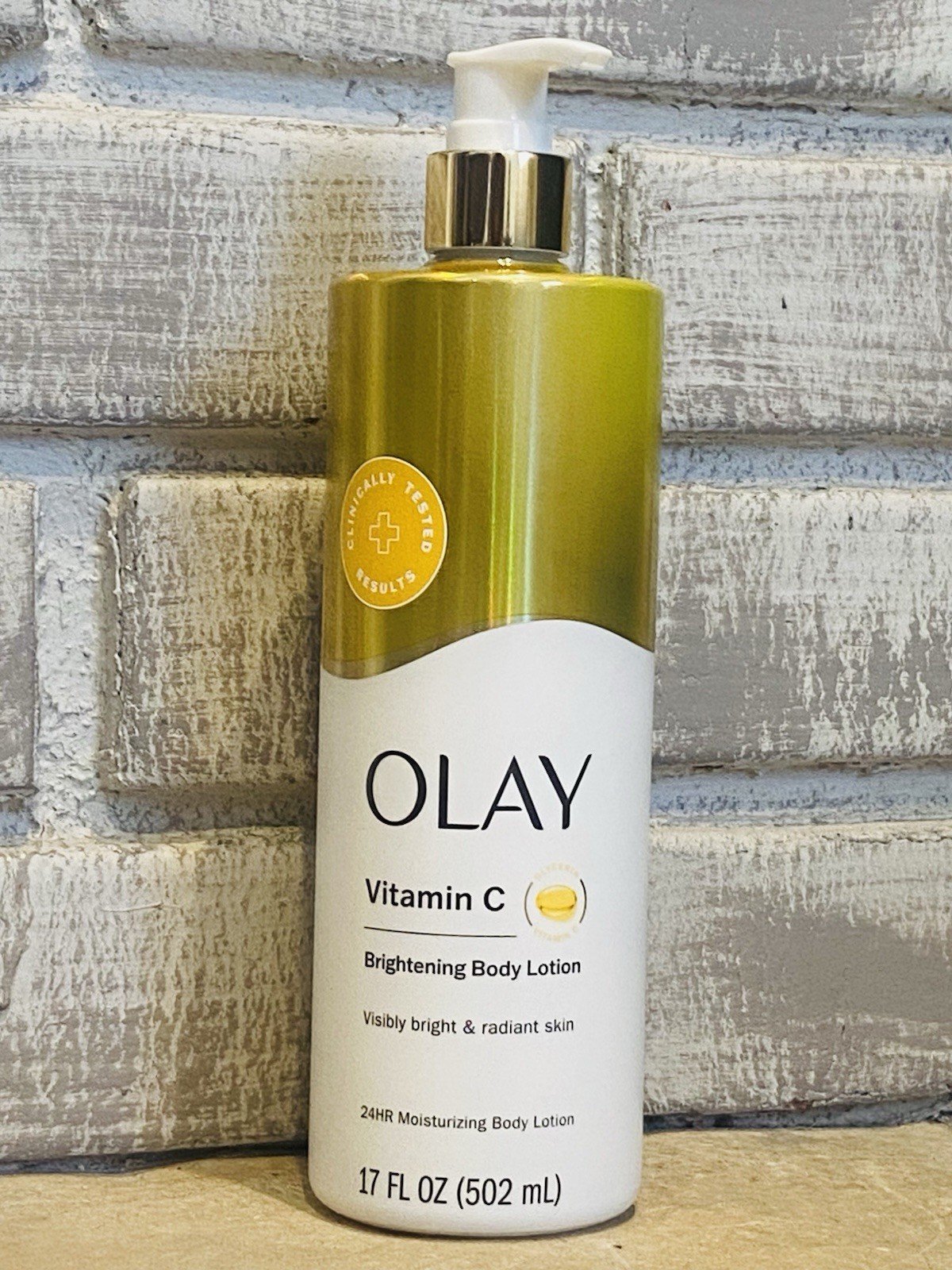 Olay Brightening Body Lotion Vitamin C B3 Moisturizing Revitalizing Skin 17 oz