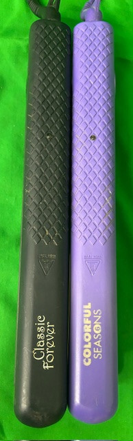 HERSTYLER 2 PC PACK FLAT IRON – (BLACK/PURPLE) GENTLY USED