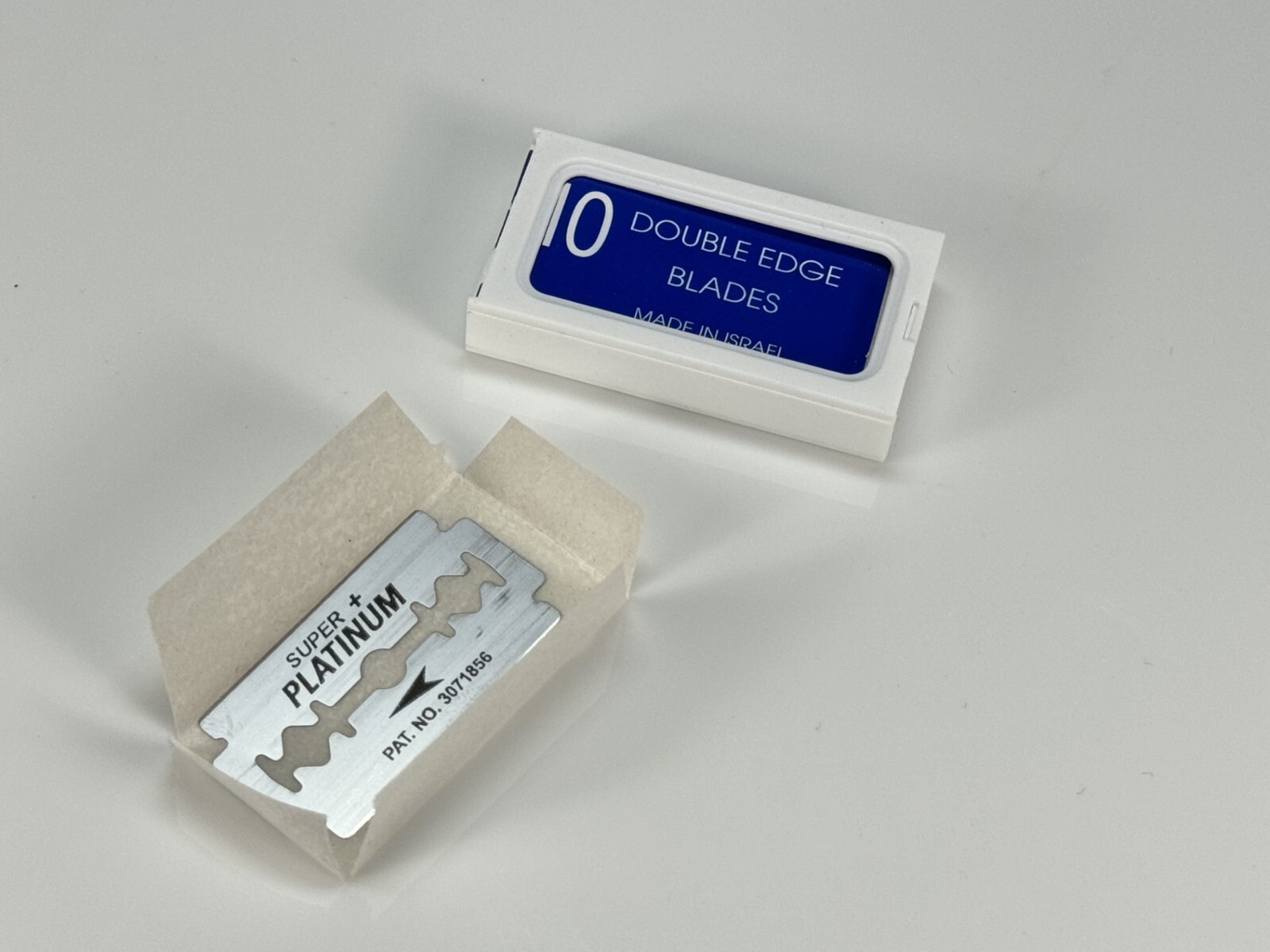 Crystal Platinum Coated Double Edge Safety Razor Shaving Blades Made in Israel